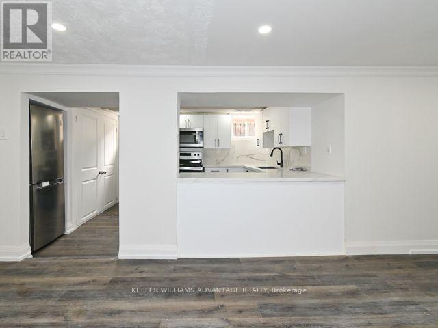 Lower Unit - 61 Maybourne Avenue, Toronto, Ontario  M1L 2W1 - Photo 4 - E13721878