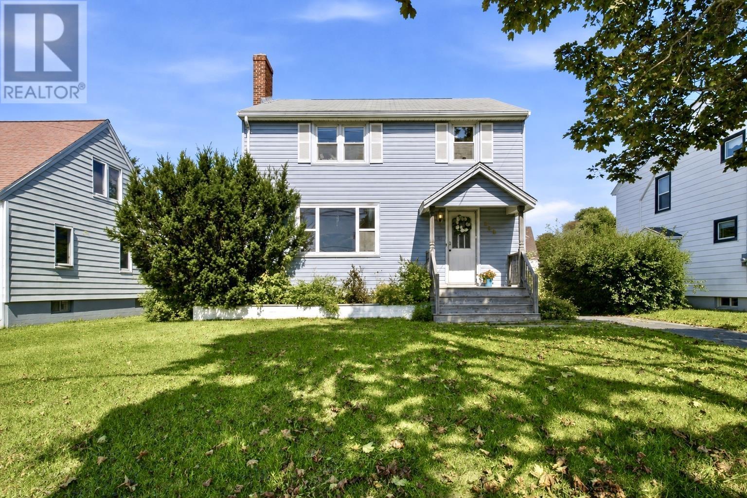 148 Victoria Road, Dartmouth, Nova Scotia  B3A 1V8 - Photo 1 - 202621794