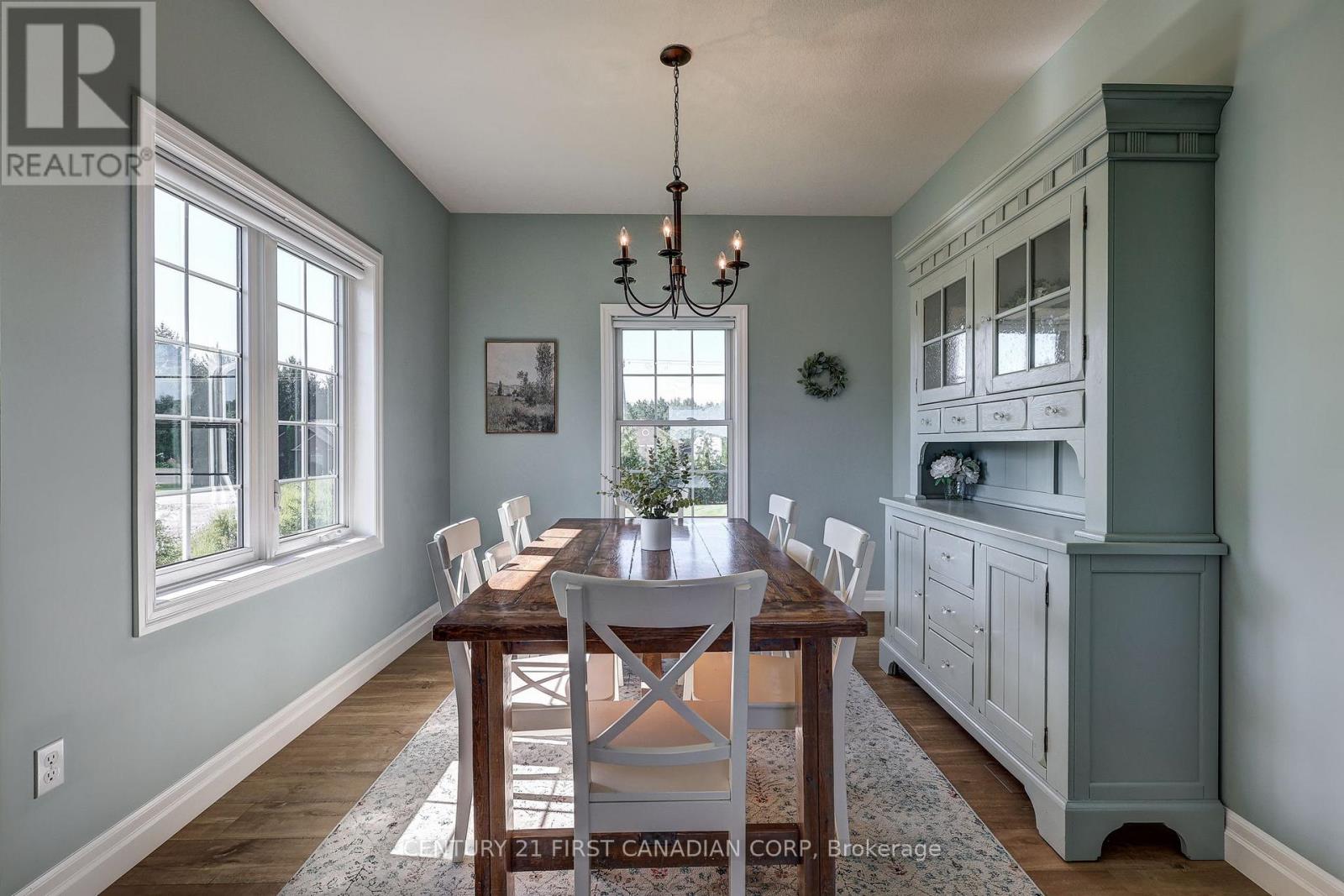 35681 Talbot Line, Southwold, Ontario  N0L 2E0 - Photo 16 - X13721682