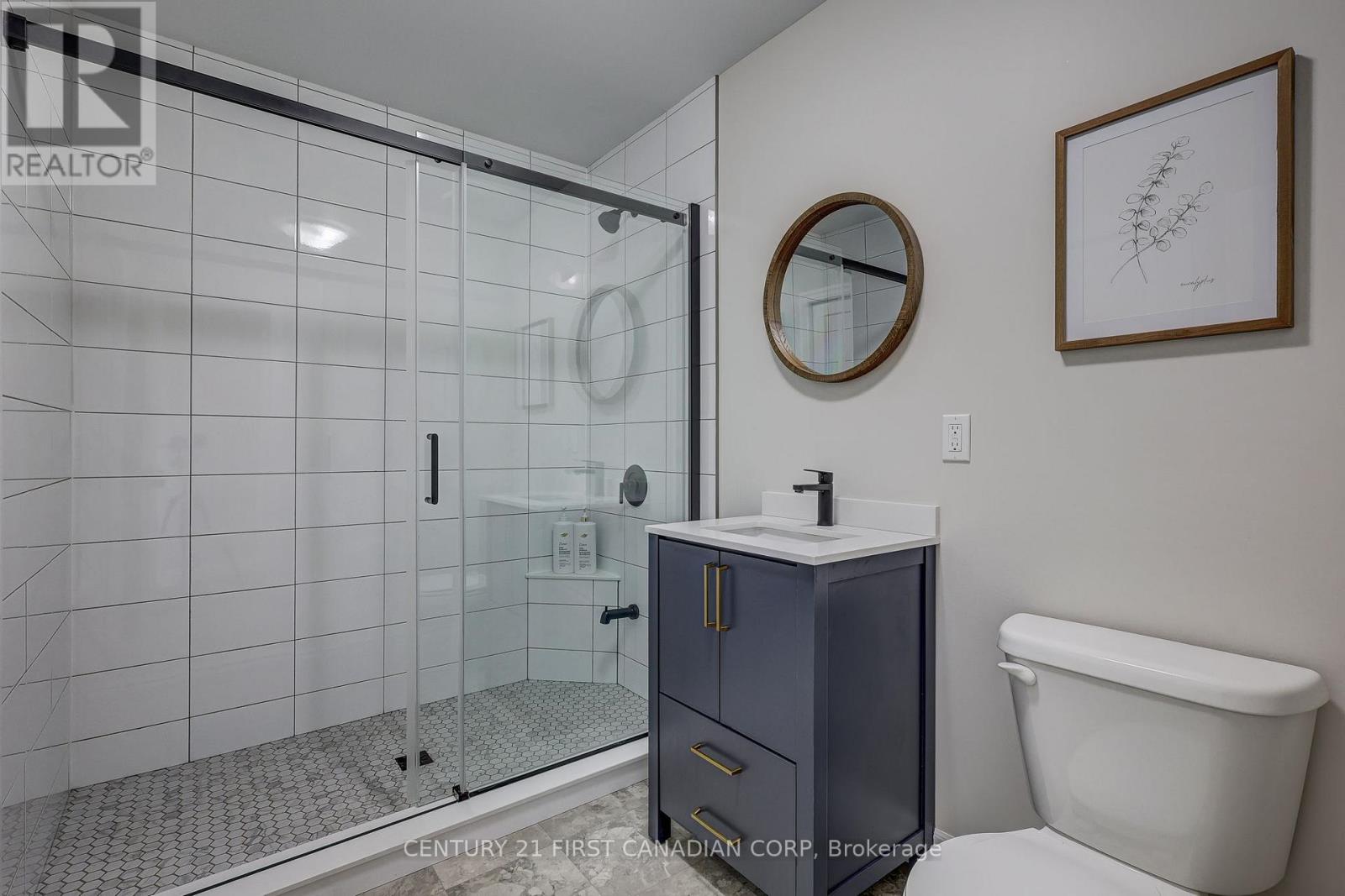 35681 Talbot Line, Southwold, Ontario  N0L 2E0 - Photo 21 - X13721682