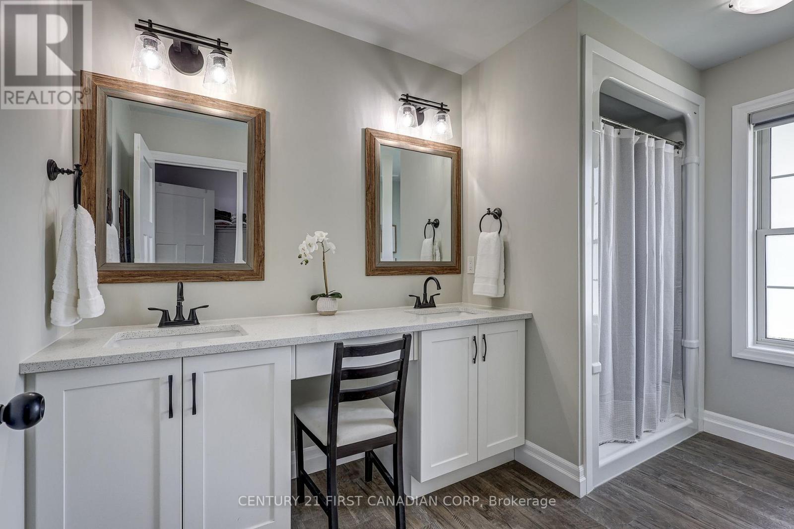35681 Talbot Line, Southwold, Ontario  N0L 2E0 - Photo 27 - X13721682