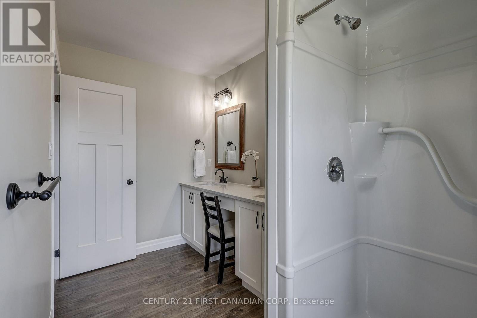 35681 Talbot Line, Southwold, Ontario  N0L 2E0 - Photo 28 - X13721682