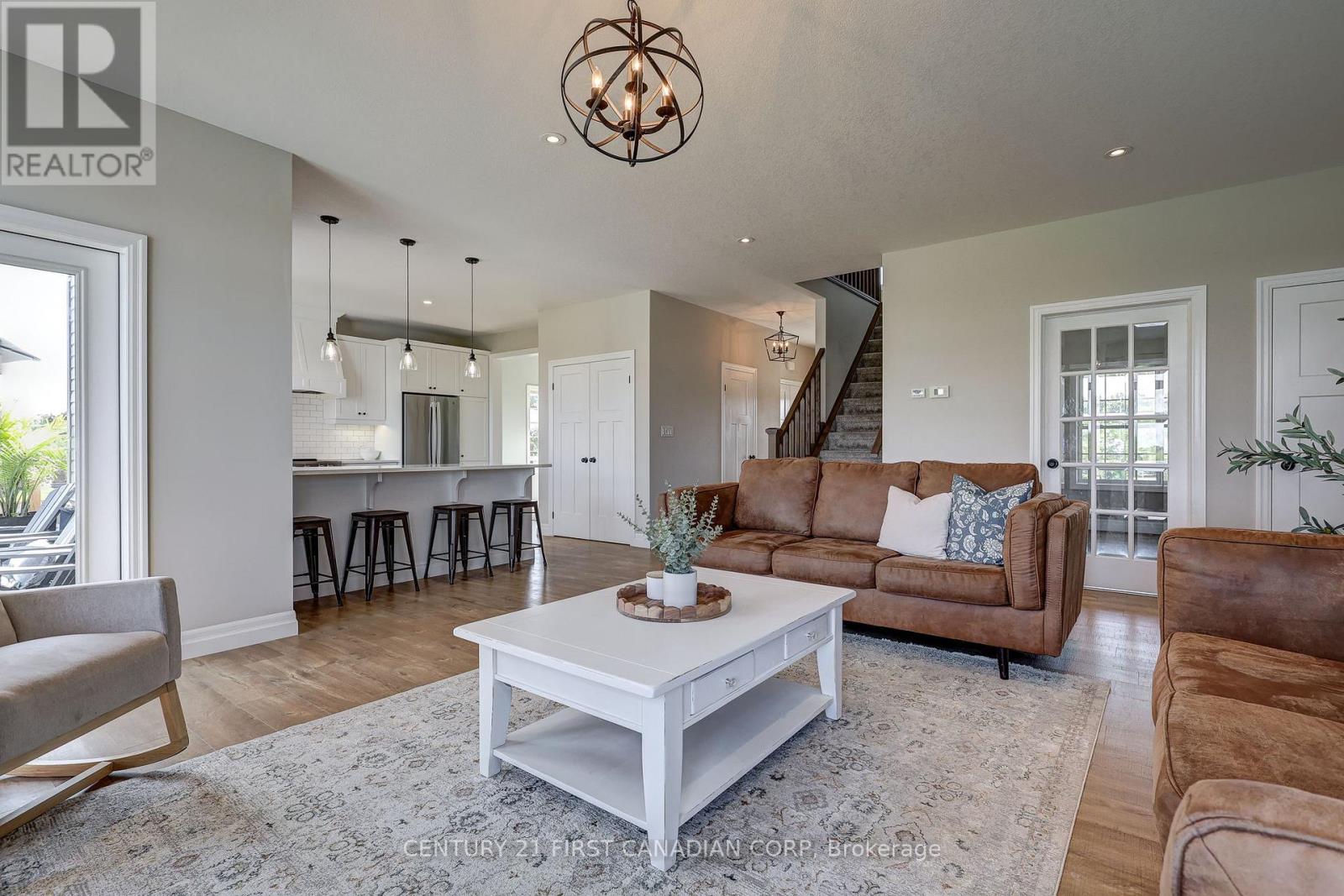 35681 Talbot Line, Southwold, Ontario  N0L 2E0 - Photo 8 - X13721682