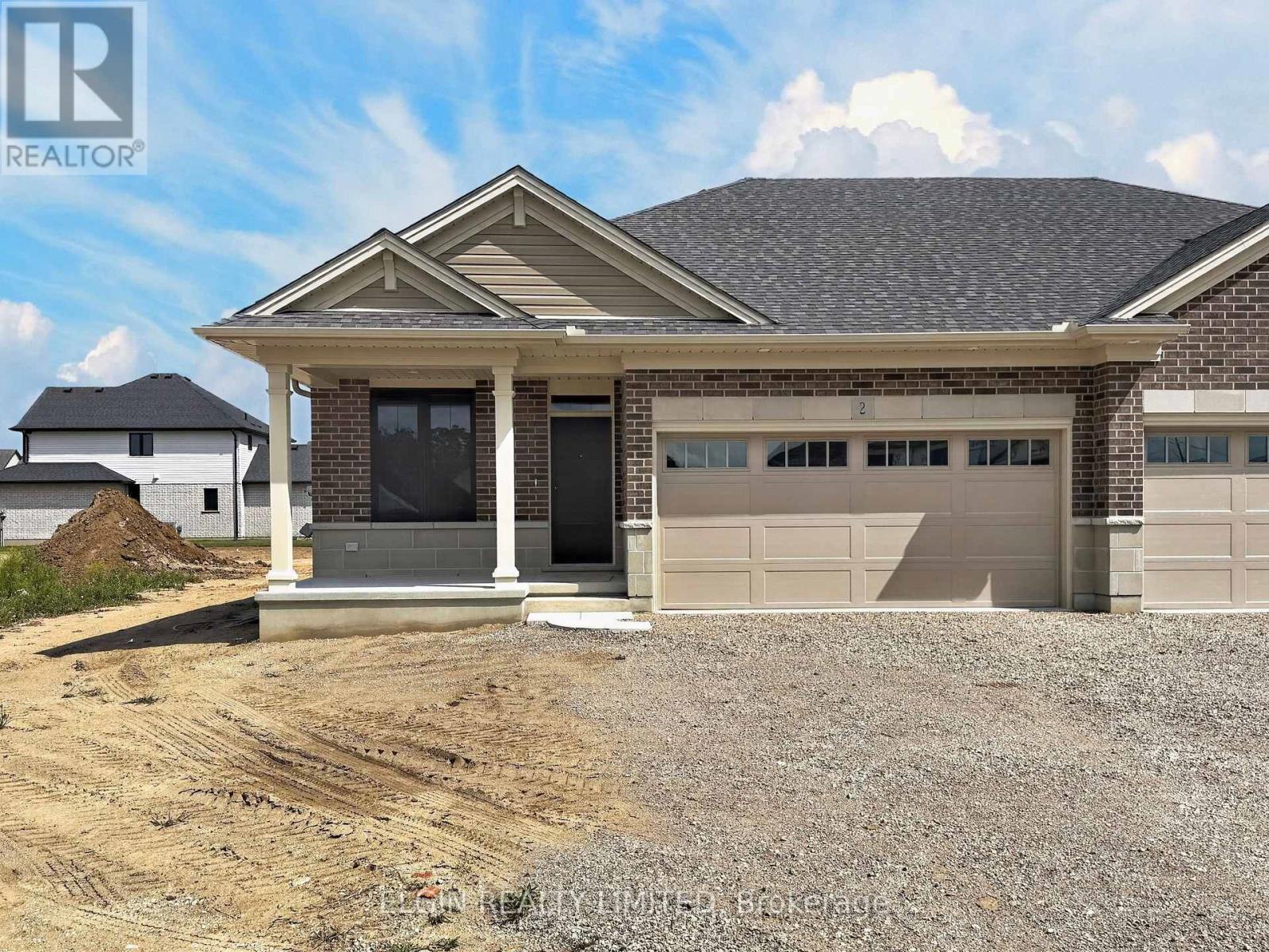 2 Thomas Court, Central Elgin, Ontario  N5P 0E5 - Photo 1 - X13721744