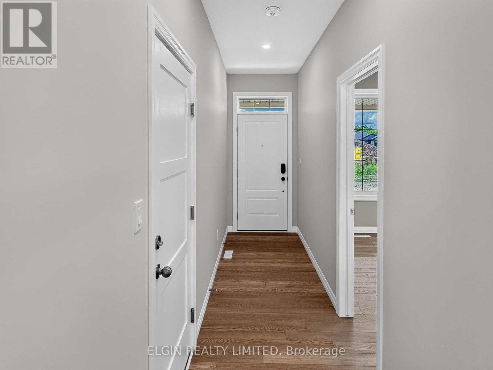 2 Thomas Court, Central Elgin, Ontario  N5P 0E5 - Photo 3 - X13721744
