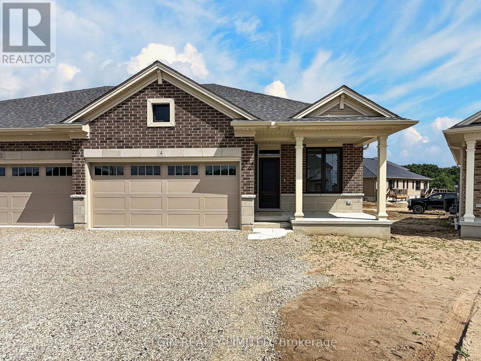 4 Thomas Court, Central Elgin, Ontario  N5P 0E5 - Photo 1 - X13721766