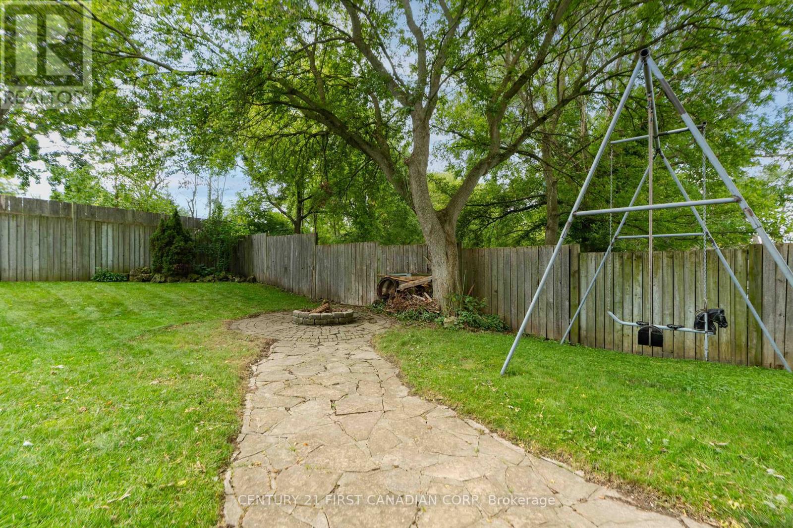 6297 William Street, Lucan Biddulph, Ontario  N0B 2P0 - Photo 17 - X13721774