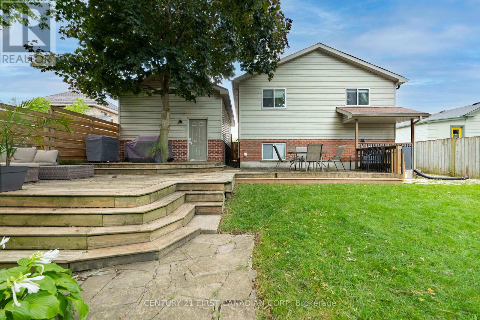 6297 William Street, Lucan Biddulph, Ontario  N0B 2P0 - Photo 7 - X13721774