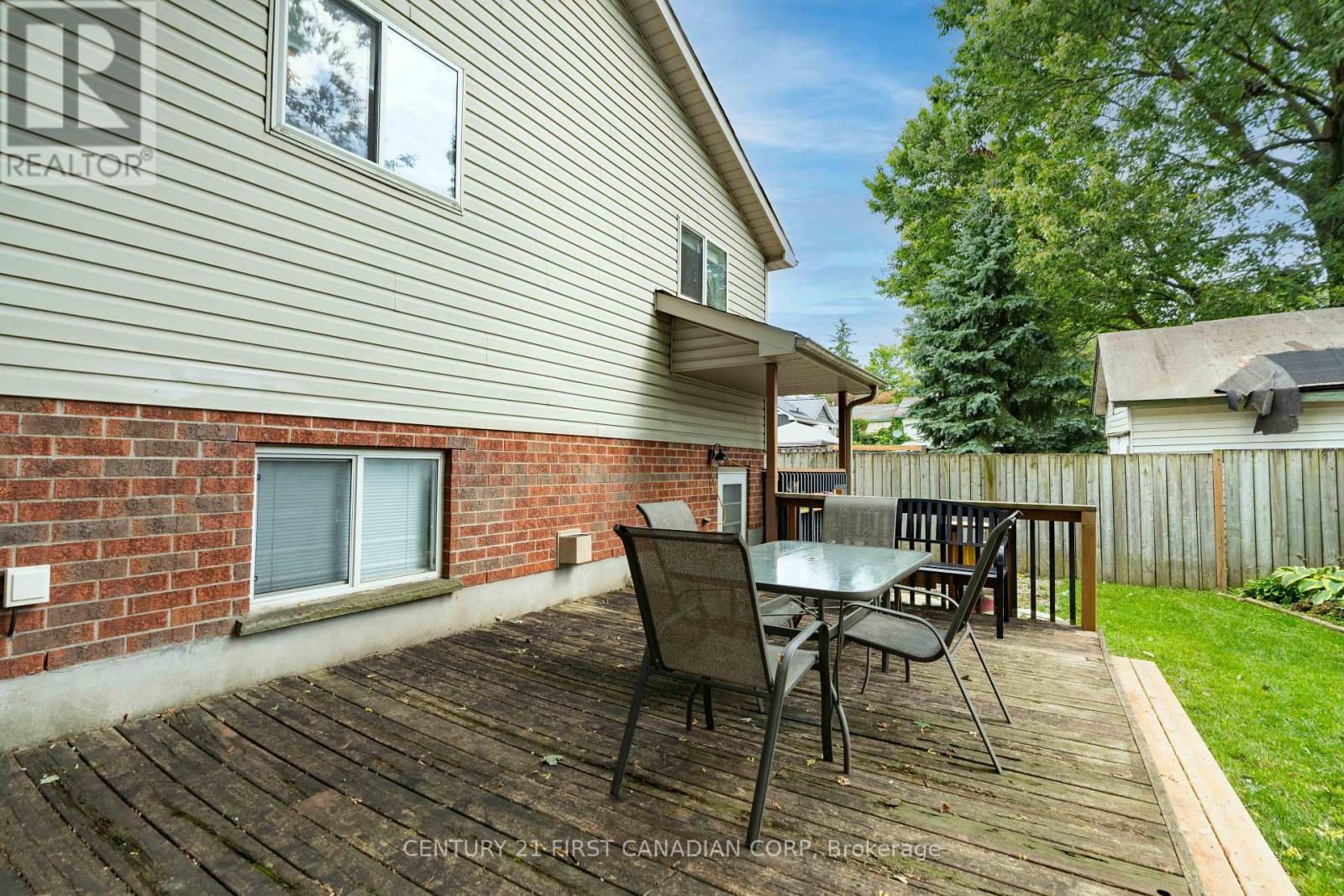 6297 William Street, Lucan Biddulph, Ontario  N0B 2P0 - Photo 9 - X13721774