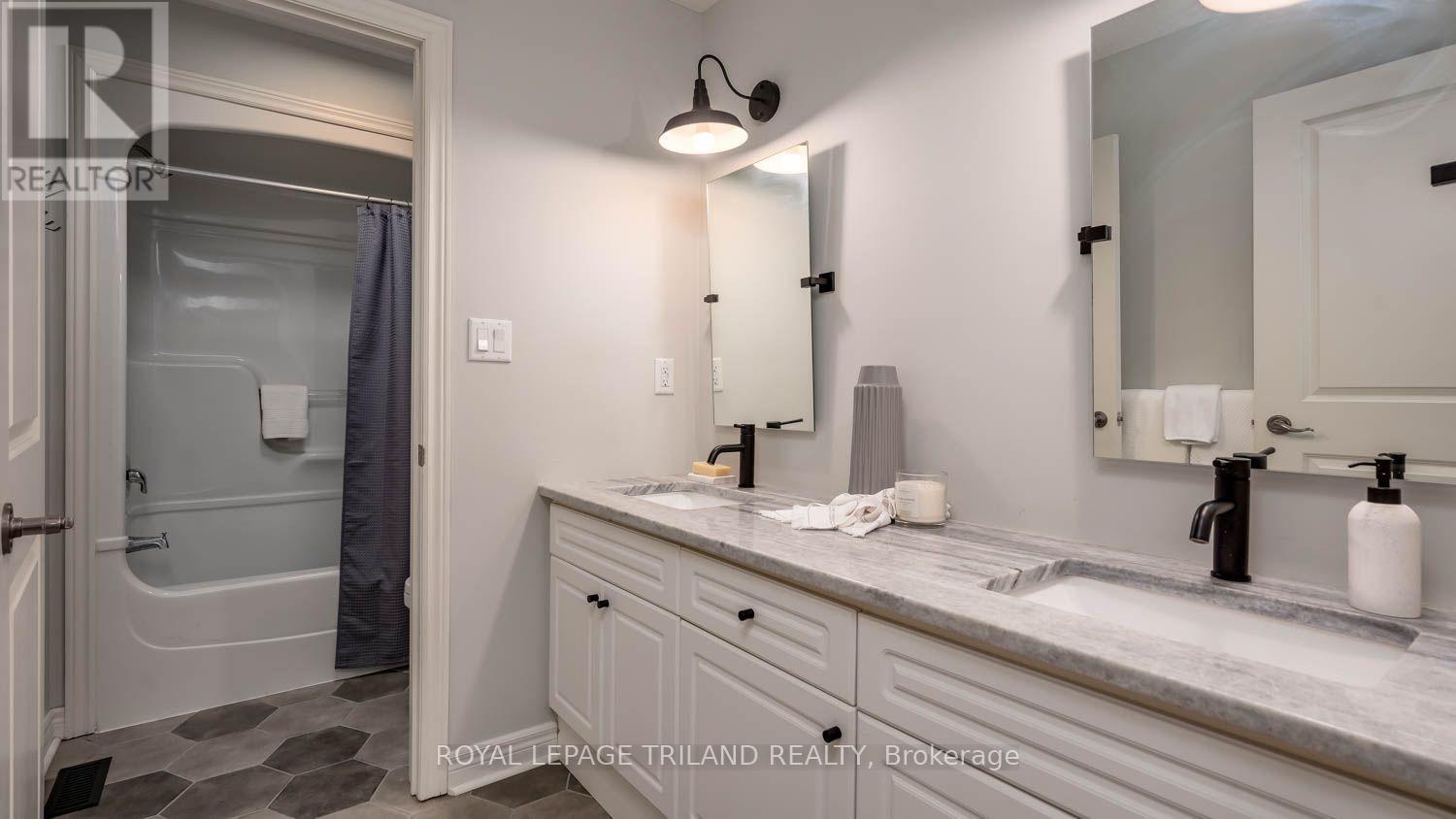 14 Willard Crescent, Middlesex Centre, Ontario  N0L 1R0 - Photo 22 - X13721918