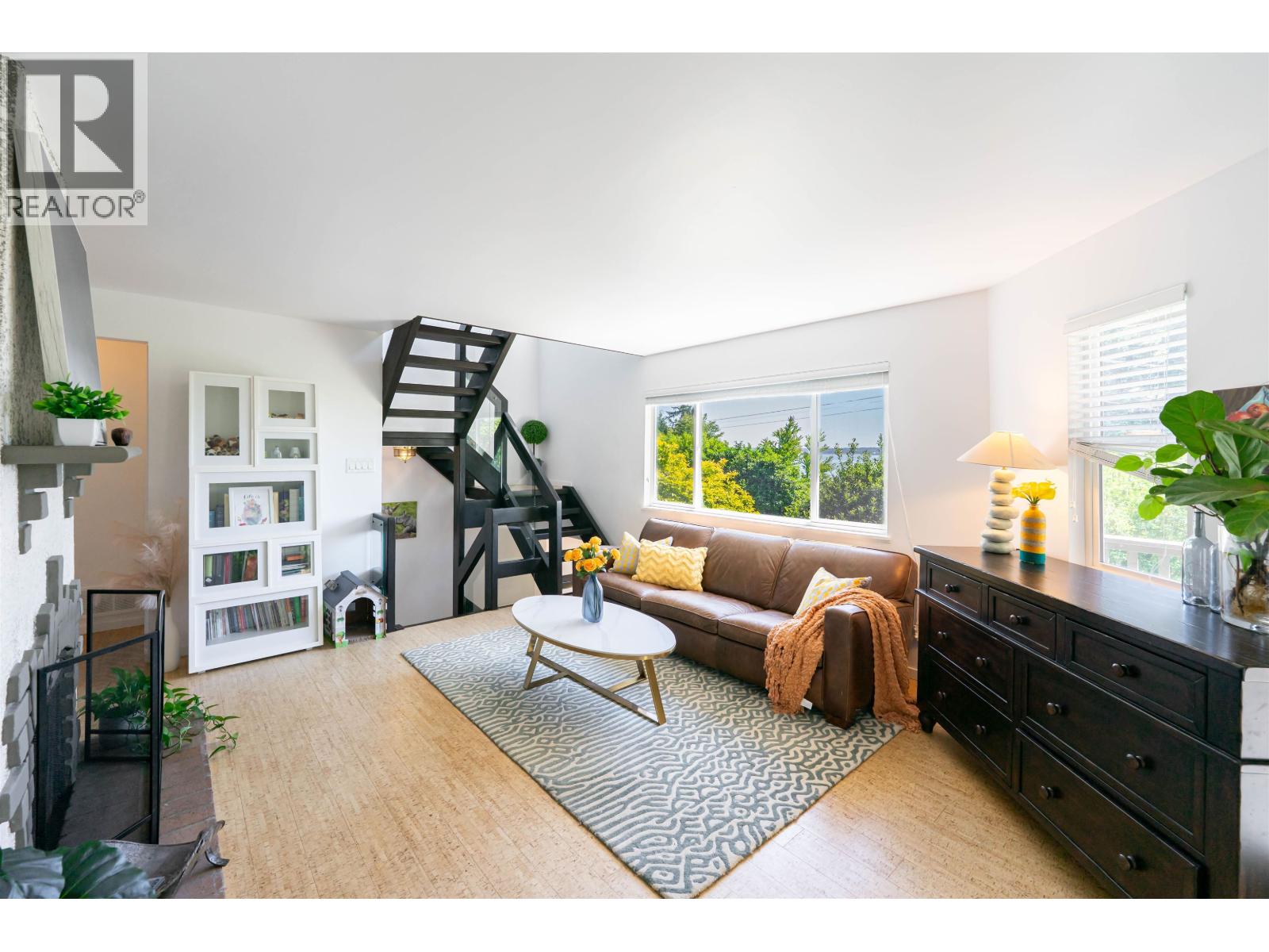 3341 MARINE DRIVE, West Vancouver, British Columbia