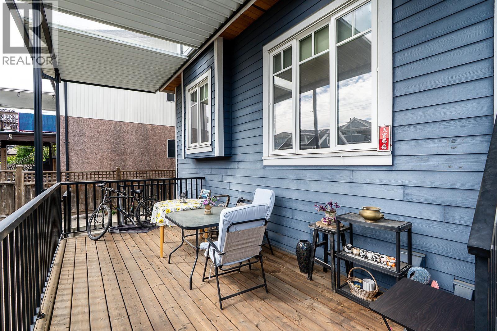 3032 E 16th Avenue, Vancouver, British Columbia  V5M 2M5 - Photo 9 - R3159016