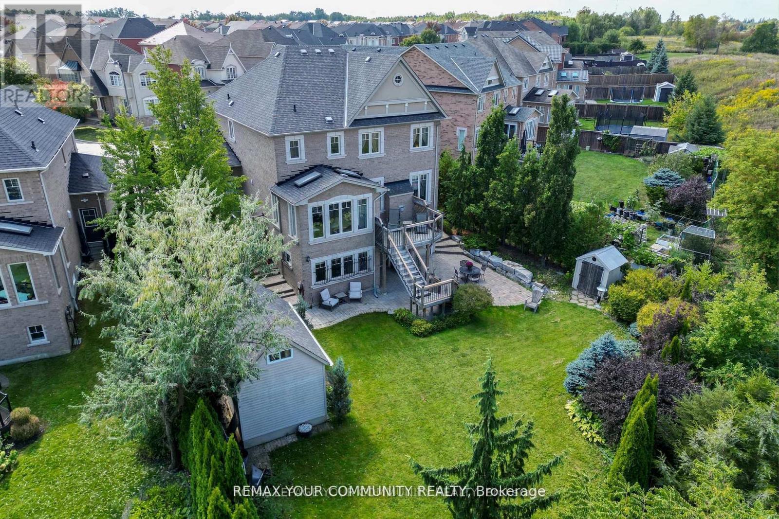 35 Vandervoort Drive, Richmond Hill, Ontario  L4E 0C7 - Photo 46 - N13721672