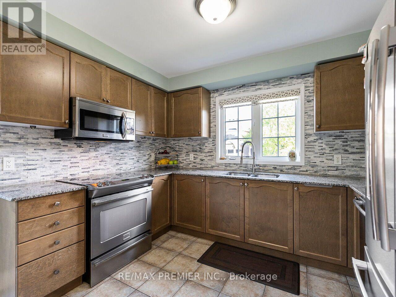 183 Aishford Road, Bradford West Gwillimbury (Bradford), Ontario  L3Z 0P4 - Photo 19 - N13721756