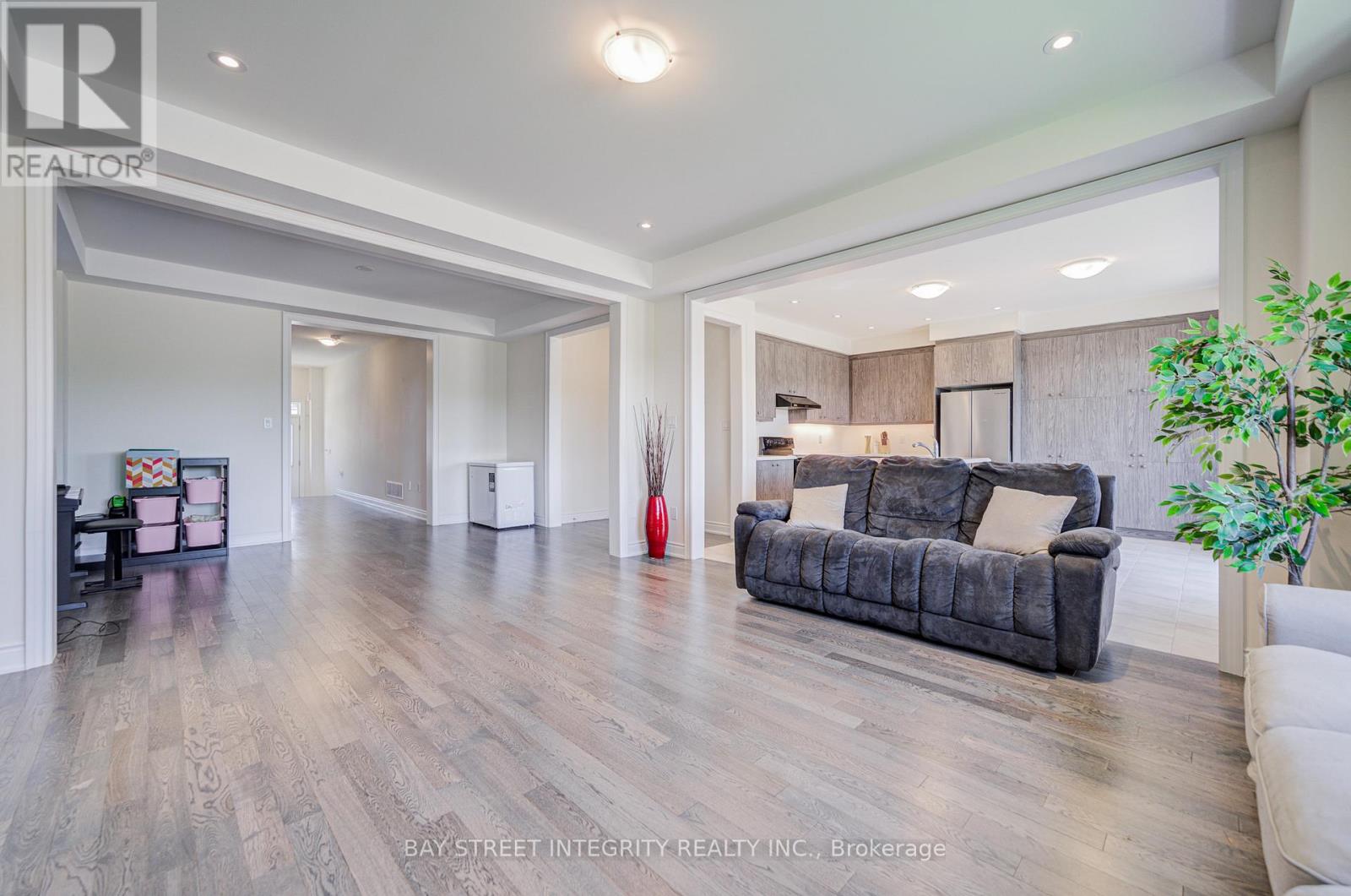 41 Kenneth Rogers Crescent, East Gwillimbury, Ontario  L9N 0S3 - Photo 15 - N13721854