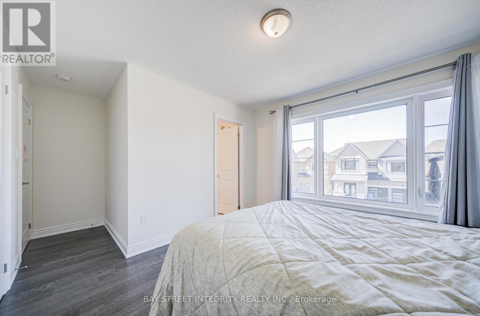 41 Kenneth Rogers Crescent, East Gwillimbury, Ontario  L9N 0S3 - Photo 32 - N13721854