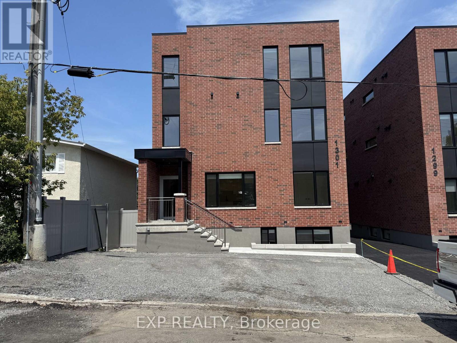 7 - 1301 DORCHESTER AVENUE, Ottawa, Ontario