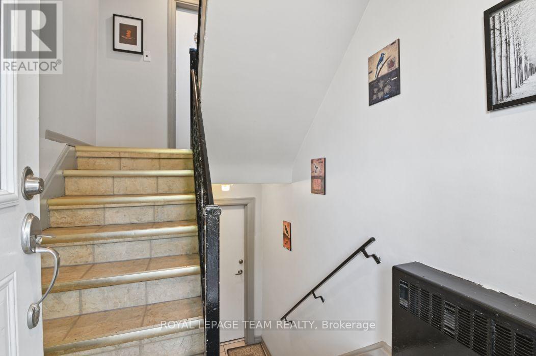 3 - 315 Lajoie Street E, Ottawa, Ontario  K1L 7H3 - Photo 4 - X13721802