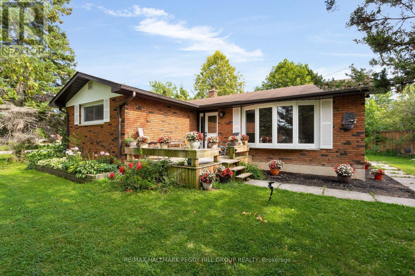3 Maguire Avenue, Springwater, Ontario  L9X 2B7 - Photo 3 - S13721820