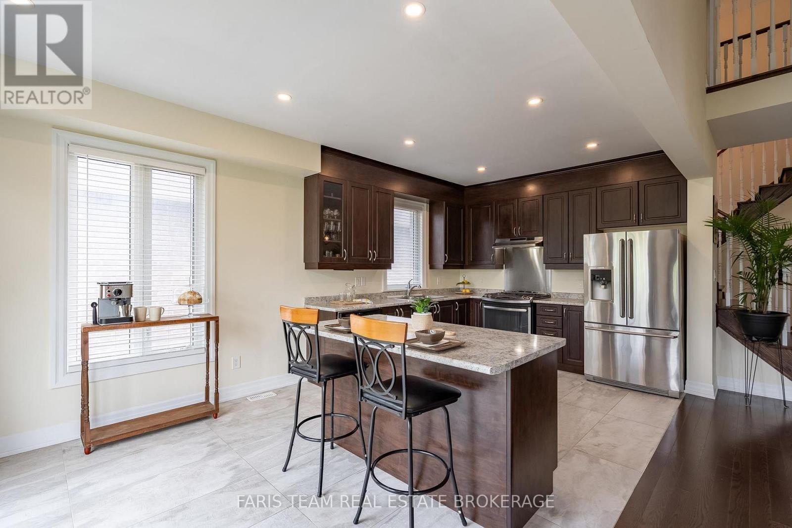113 Allegra Drive, Wasaga Beach, Ontario  L9Z 1P2 - Photo 4 - S13721868