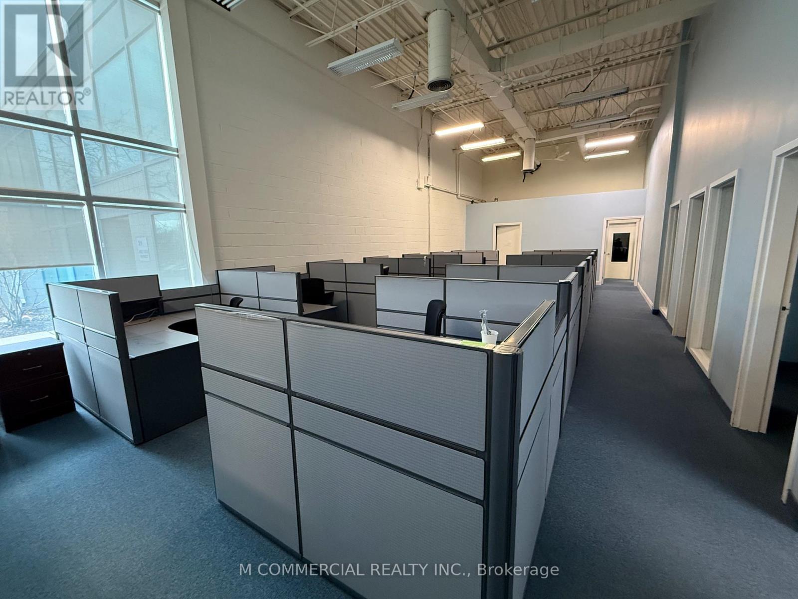 20 - 145 Traders Boulevard, Mississauga, Ontario  L4Z 3L3 - Photo 2 - W13721714