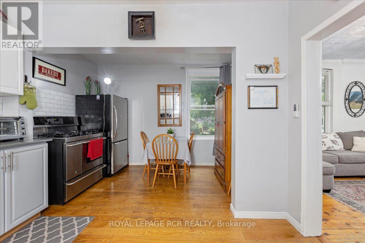 93 Mill Street, Orangeville, Ontario  L9W 2M9 - Photo 7 - W13721720