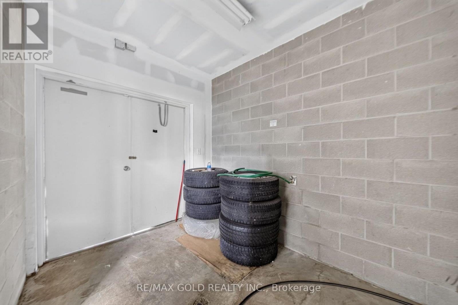 113 - 101 Westmore Drive, Toronto, Ontario  M9V 3Y6 - Photo 14 - W13721724