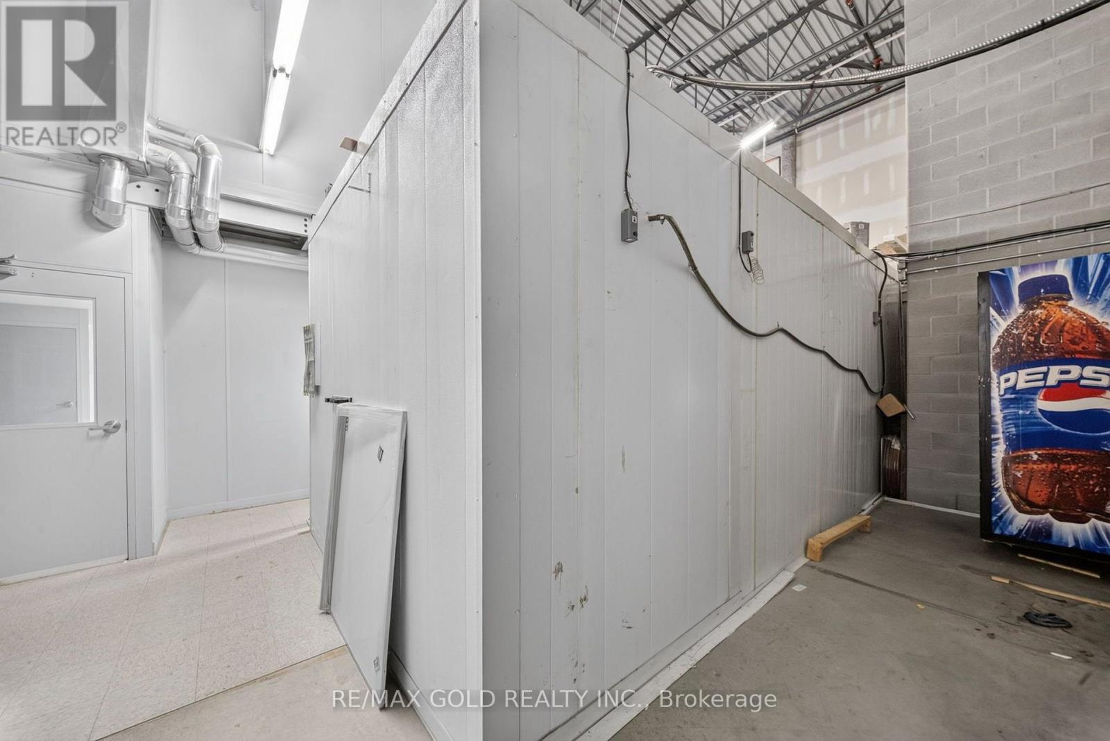 113 - 101 Westmore Drive, Toronto, Ontario  M9V 3Y6 - Photo 21 - W13721724