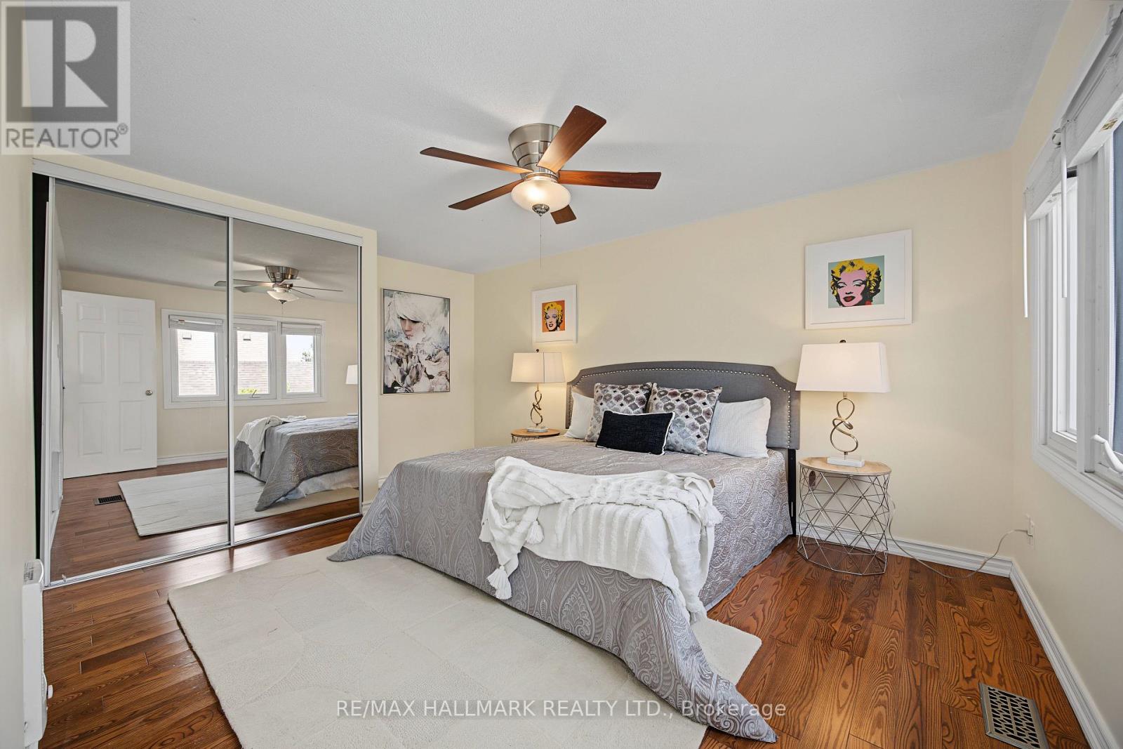 329 Kingsbridge Garden Circle, Mississauga, Ontario  L5R 1K9 - Photo 23 - W13721746