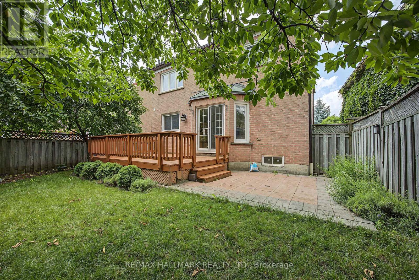 329 Kingsbridge Garden Circle, Mississauga, Ontario  L5R 1K9 - Photo 36 - W13721746