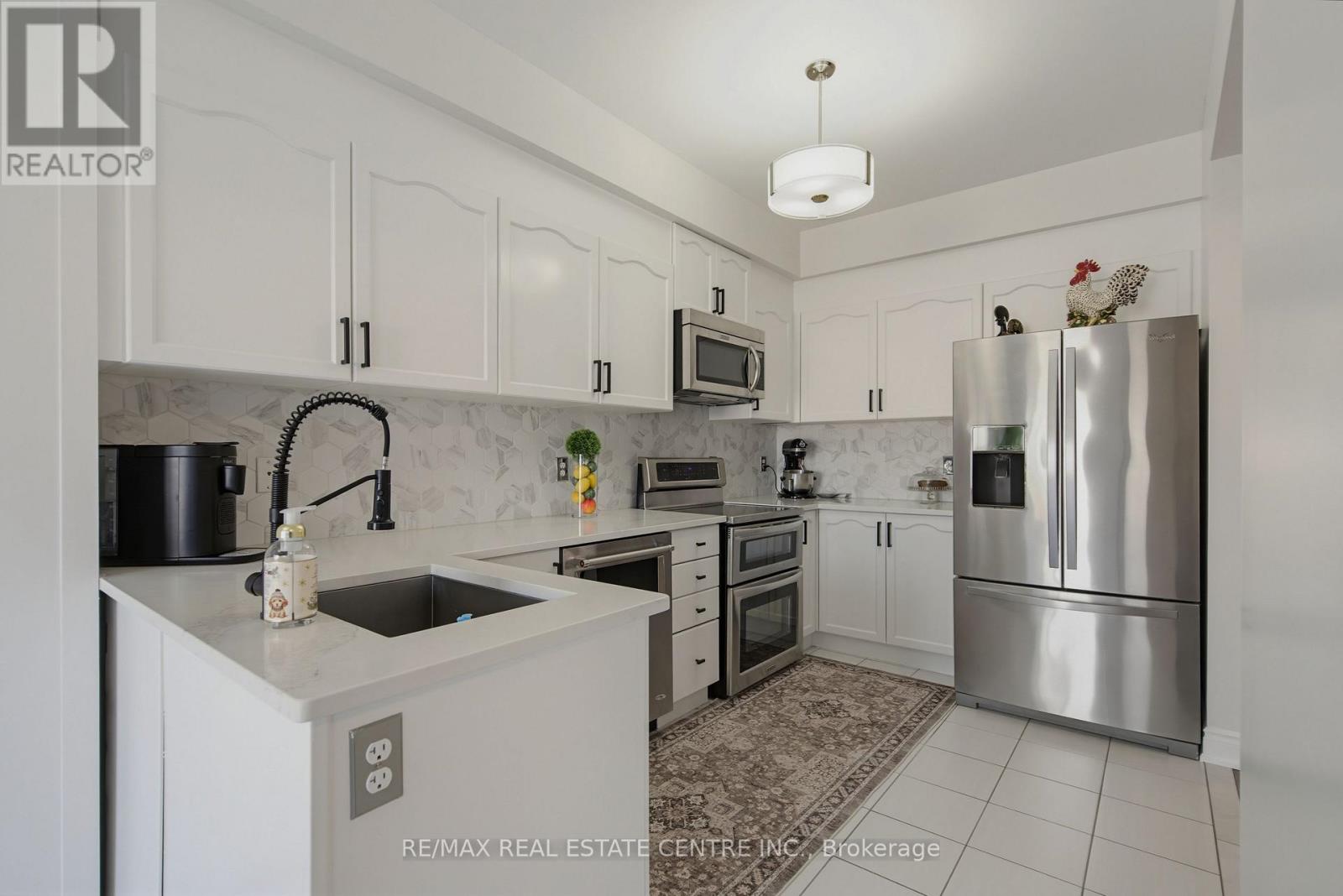 16 Gulfbrook Circle, Brampton, Ontario  L6Z 0G4 - Photo 13 - W13721750