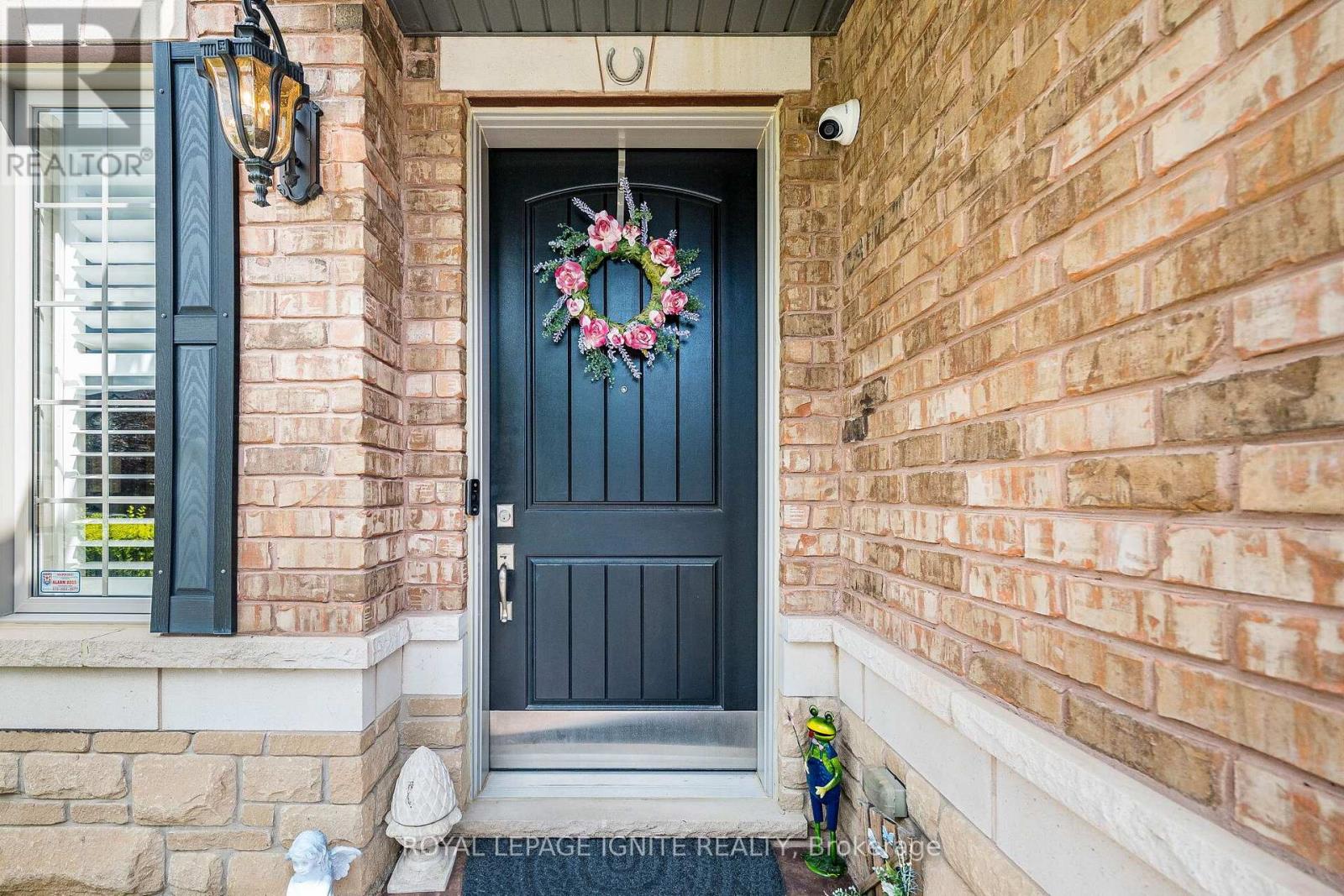 5 Stellar Avenue, Caledon, Ontario  L7C 3P7 - Photo 4 - W13721752