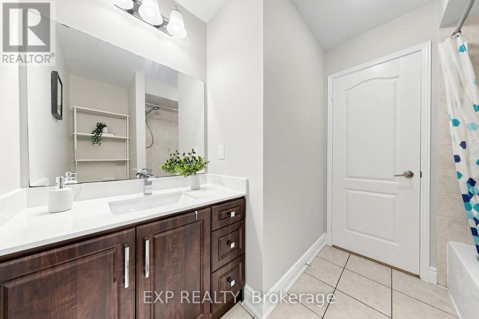 61 Spicebush Terrace, Brampton, Ontario  L6X 0J4 - Photo 36 - W13721806