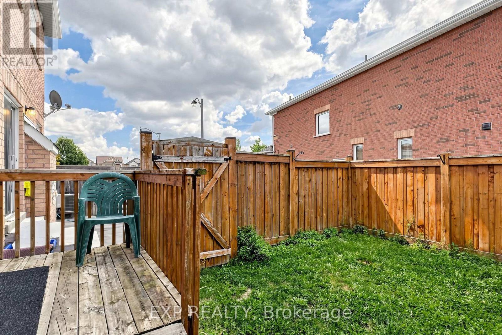 61 Spicebush Terrace, Brampton, Ontario  L6X 0J4 - Photo 43 - W13721806