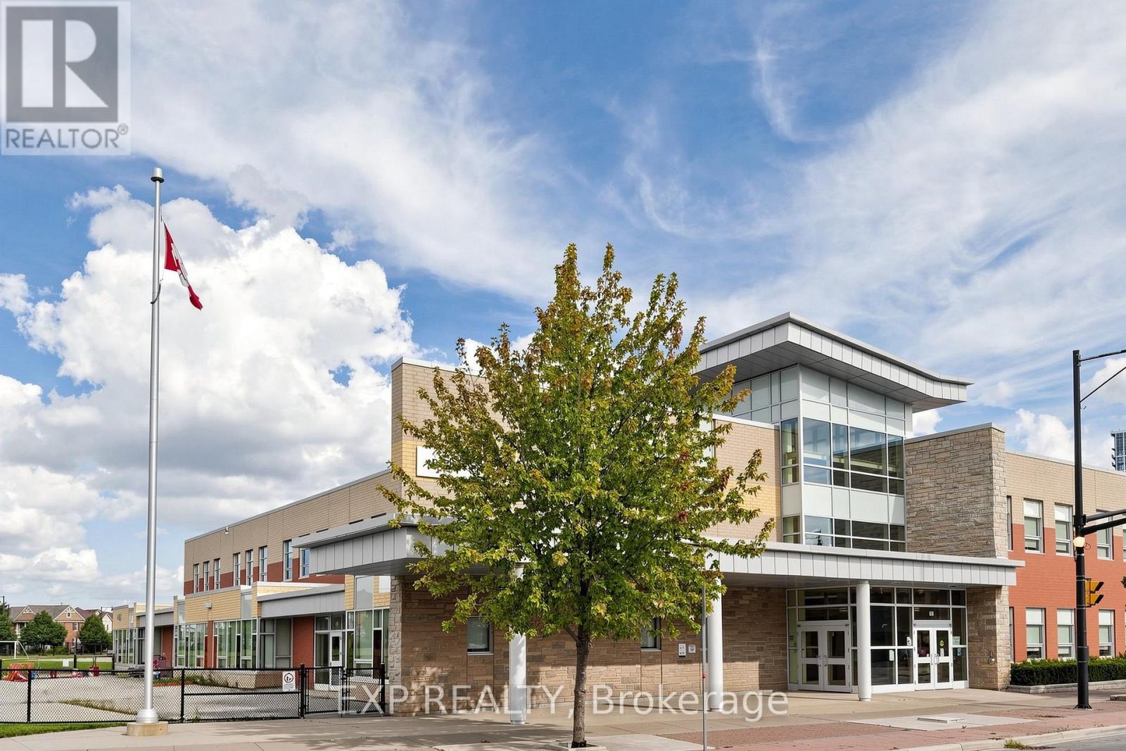 61 Spicebush Terrace, Brampton, Ontario  L6X 0J4 - Photo 47 - W13721806