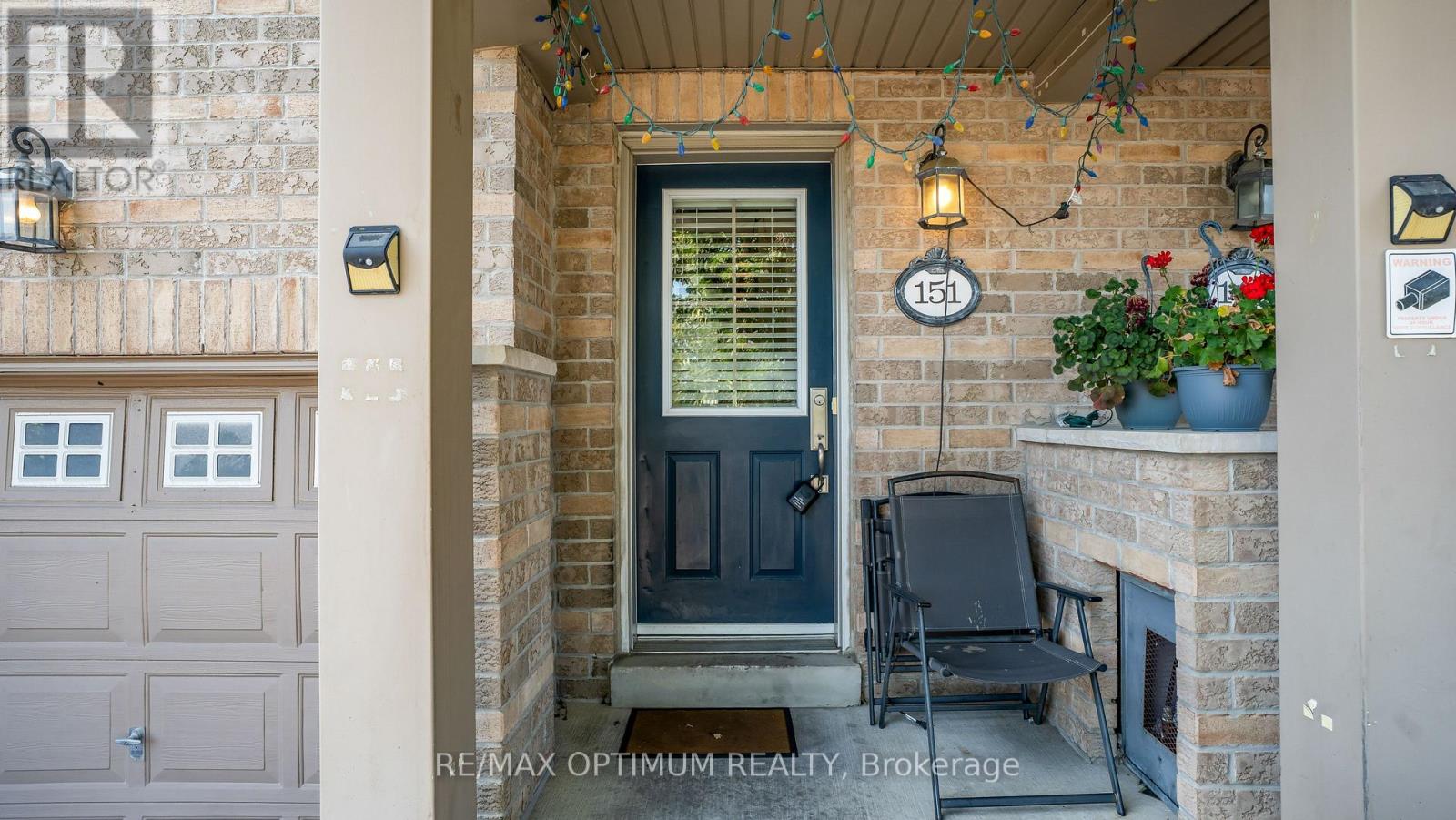 151 Cedar Lake Crescent, Brampton, Ontario  L6Y 0P9 - Photo 4 - W13721812