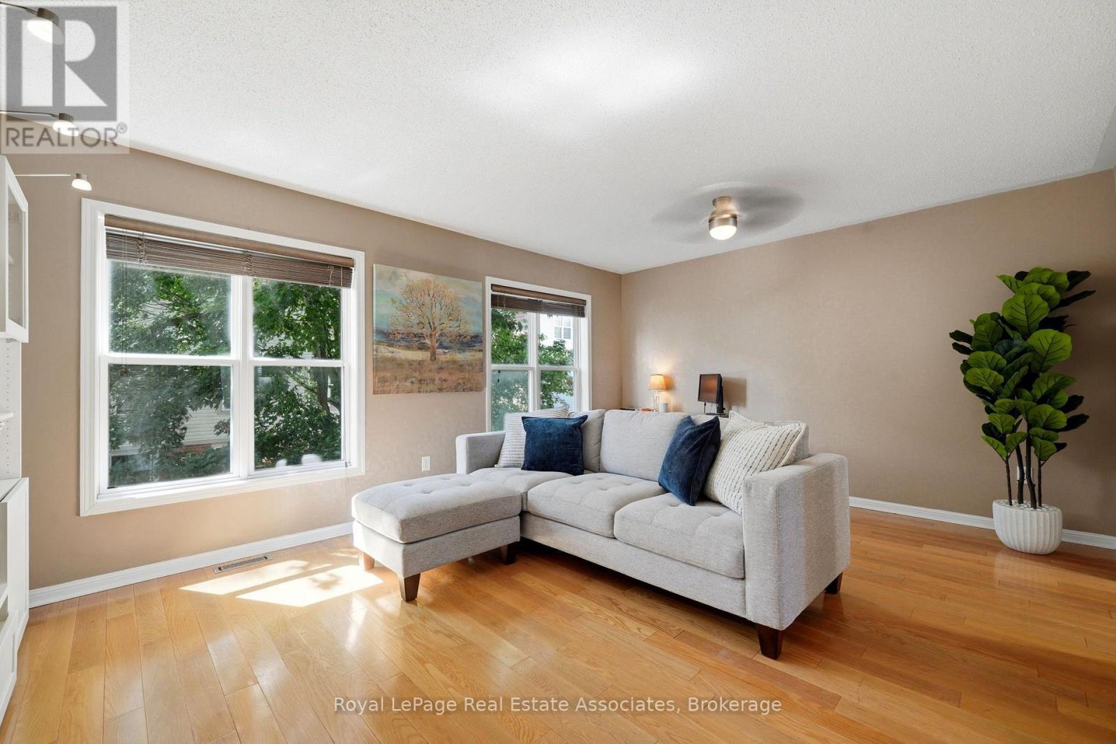 25 Seed House Lane, Halton Hills, Ontario  L7G 6K2 - Photo 12 - W13721848