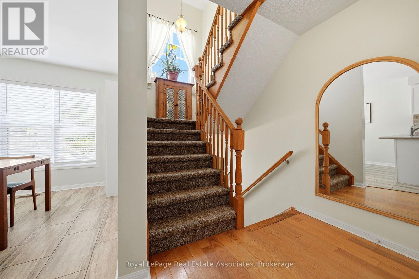 25 Seed House Lane, Halton Hills, Ontario  L7G 6K2 - Photo 15 - W13721848