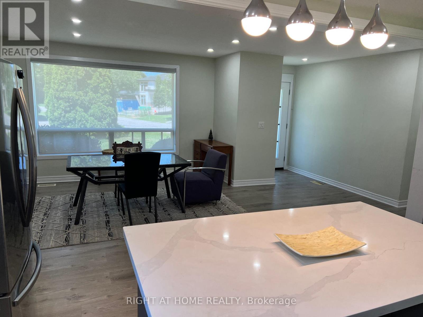 Upper - 508 Stafford Drive, Oakville, Ontario  L6L 4M5 - Photo 24 - W13721850