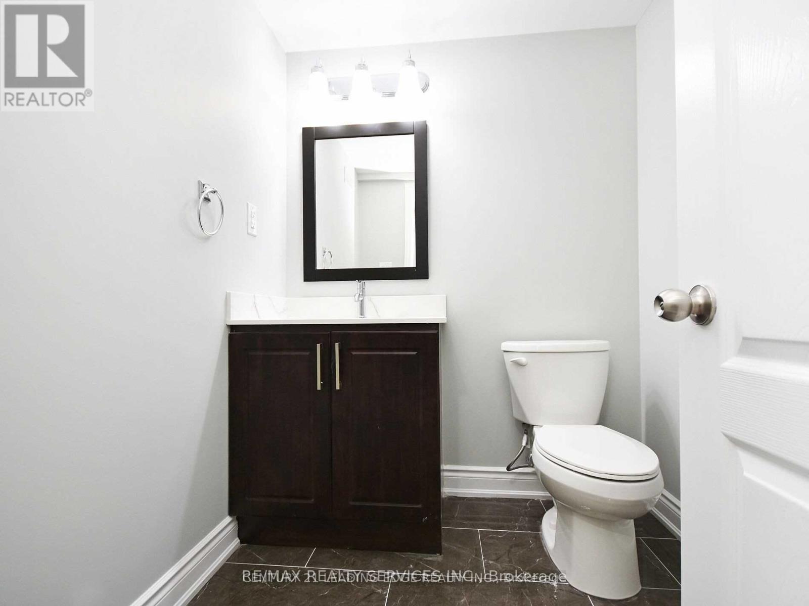 13 Frampton Road, Brampton, Ontario  L7A 4E1 - Photo 14 - W13721872
