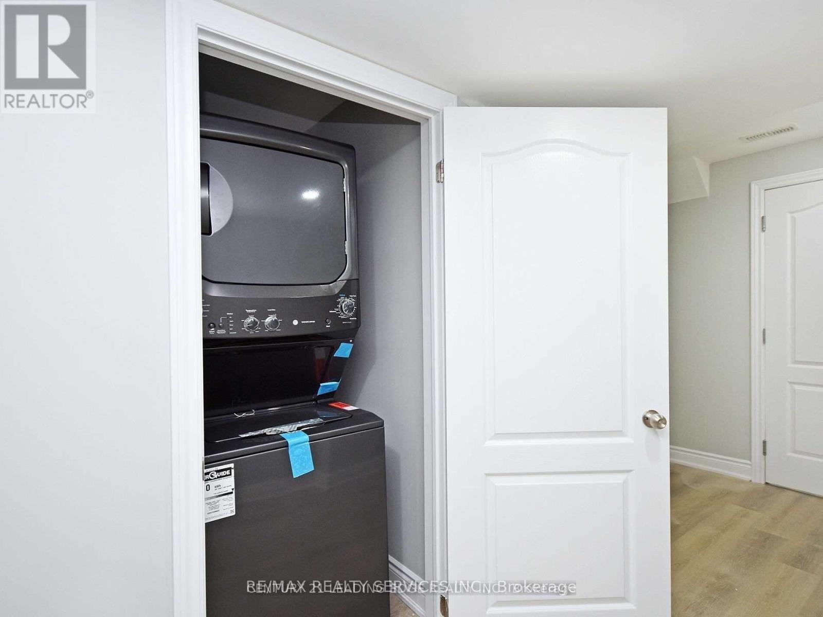 13 Frampton Road, Brampton, Ontario  L7A 4E1 - Photo 16 - W13721872