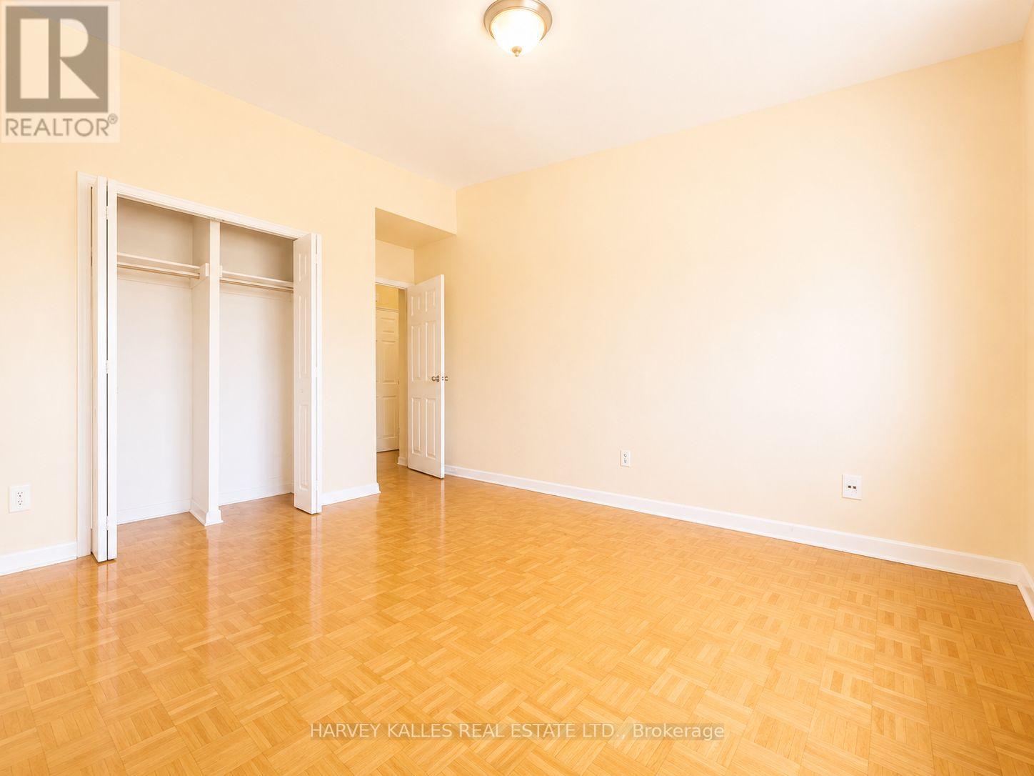 305 - 80 Blackfriar Avenue, Toronto, Ontario  M9R 3S9 - Photo 15 - W13721896