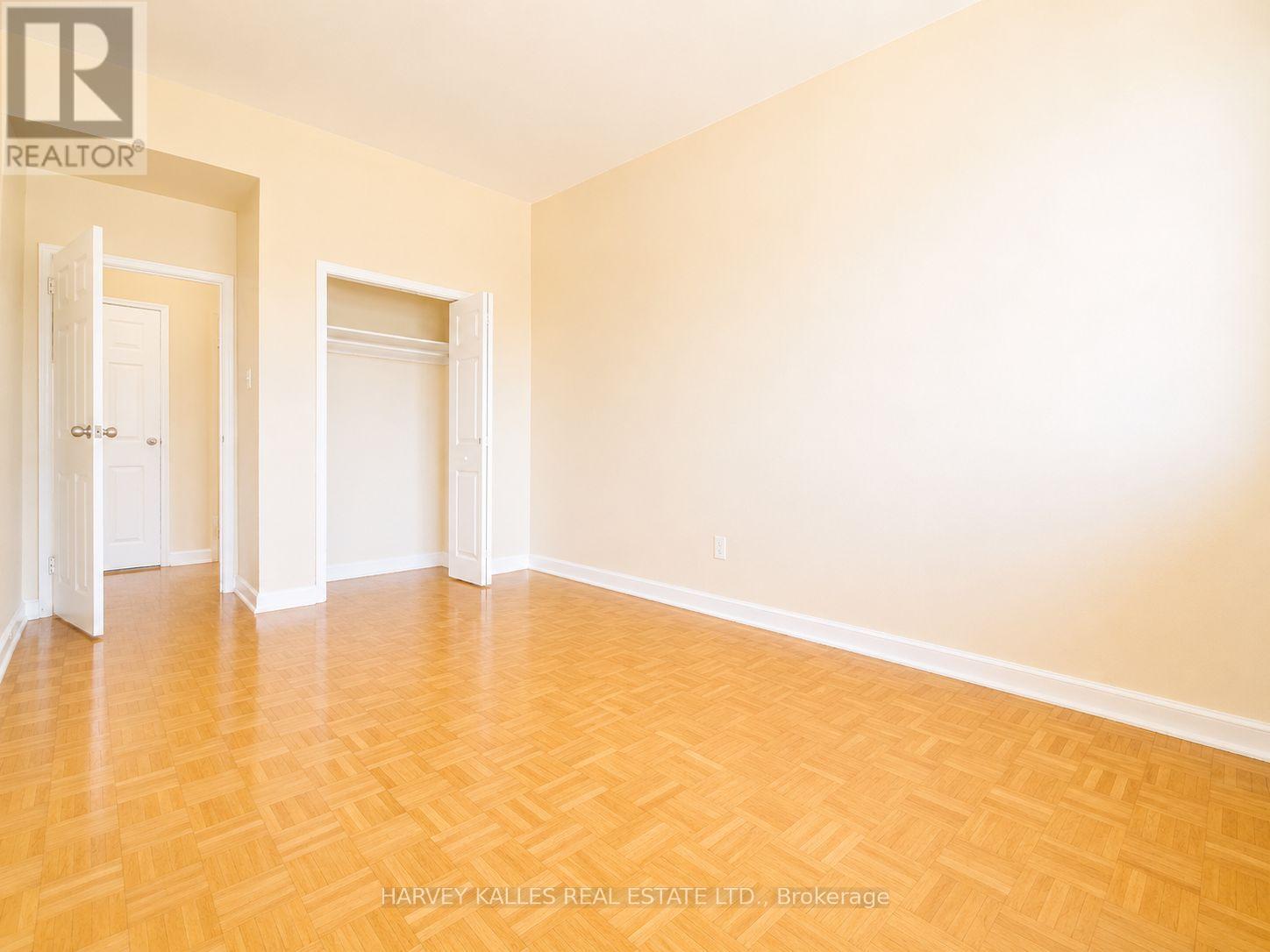 305 - 80 Blackfriar Avenue, Toronto, Ontario  M9R 3S9 - Photo 16 - W13721896