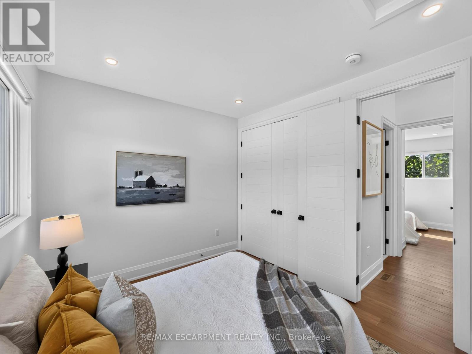 5178 Hunter Drive, Burlington, Ontario  L7L 3H8 - Photo 18 - W13606298