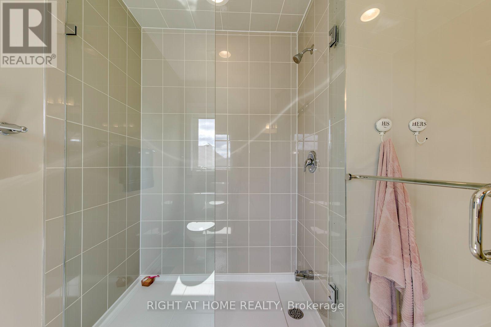 40 Stillwater Crescent, Hamilton, Ontario L8B 1V6 - Photo 22 - X13721670