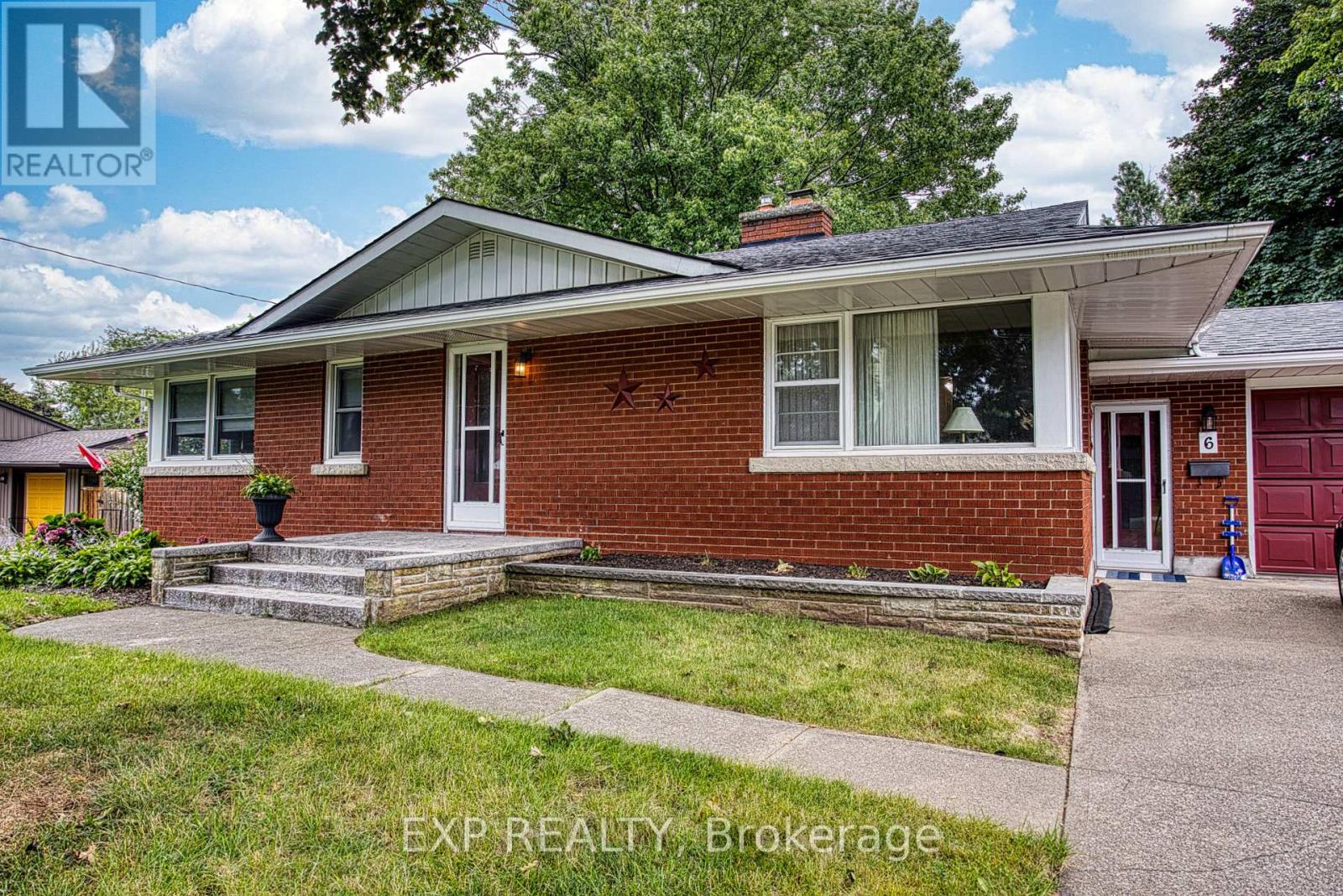 6 Cherrywood Avenue, Grimsby, Ontario  L3M 2N1 - Photo 4 - X13721798