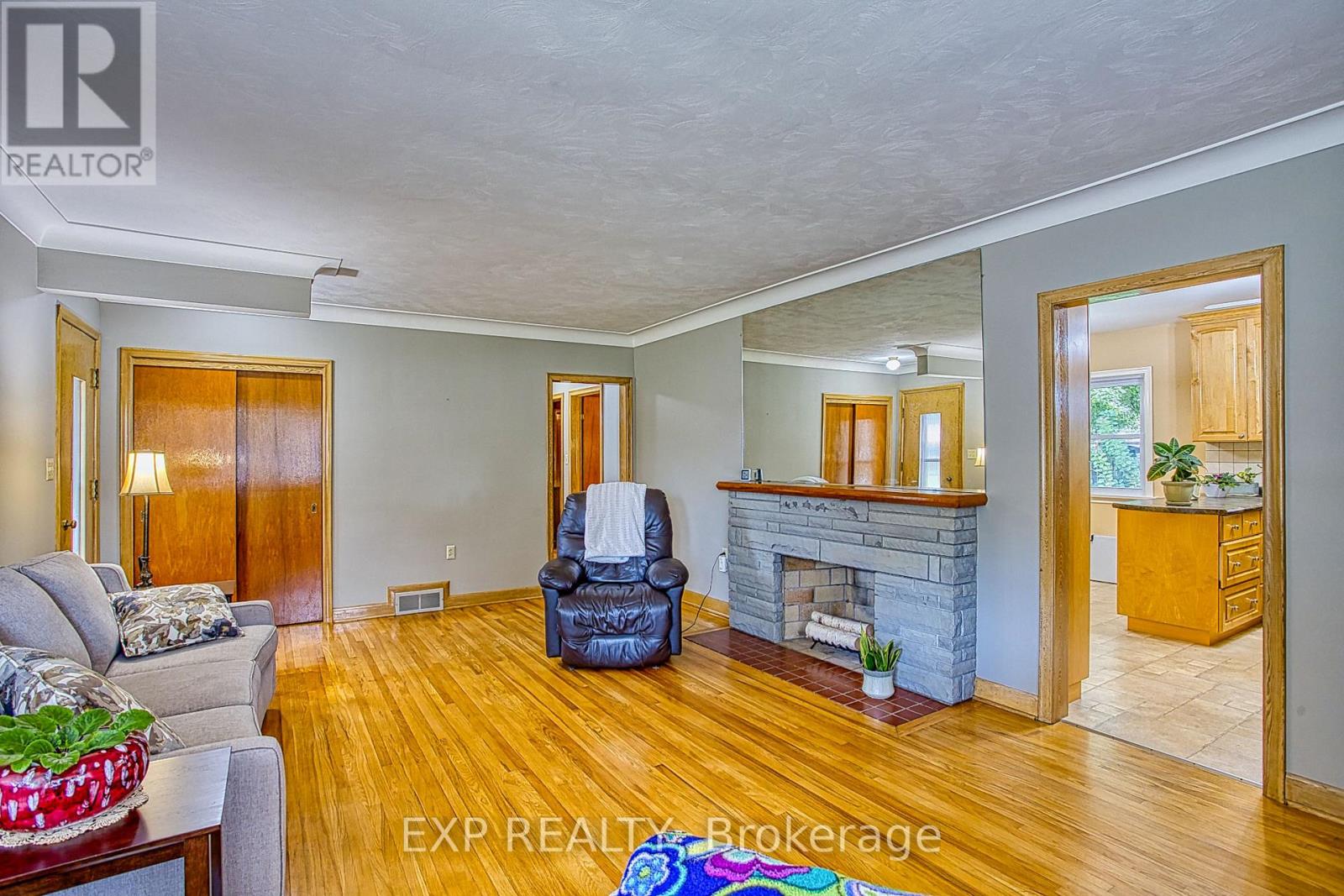 6 Cherrywood Avenue, Grimsby, Ontario  L3M 2N1 - Photo 9 - X13721798