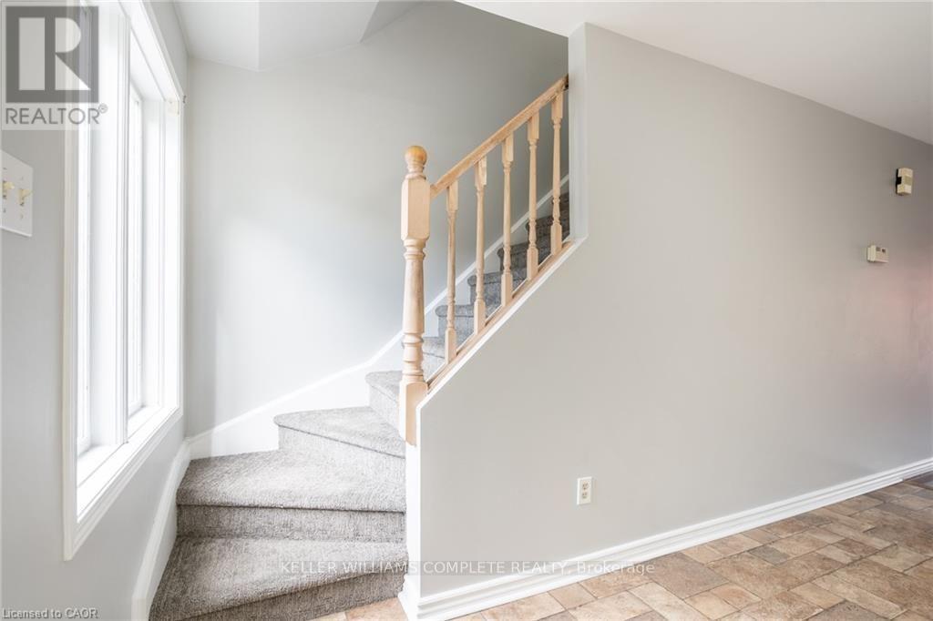 1 - 266 Limeridge Road E, Hamilton, Ontario  L9A 2S7 - Photo 12 - X13721884