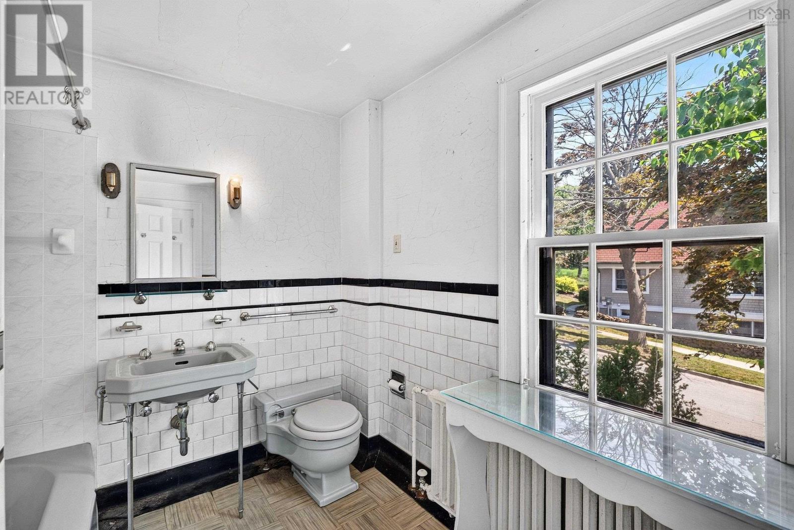 7020 Armview Avenue, Halifax, Nova Scotia  B3H 2M4 - Photo 34 - 202617407