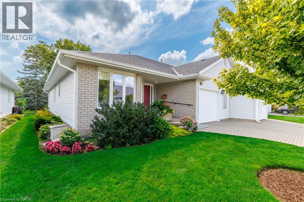 24 GARDEN Drive Unit# 12, Smithville, Ontario